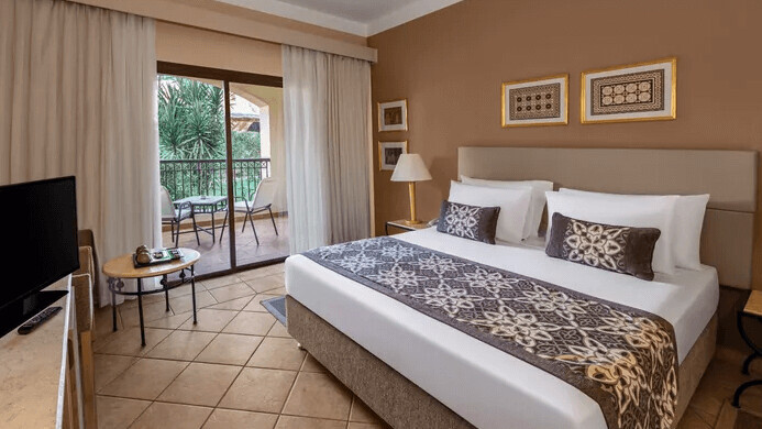 Superior Garden View 